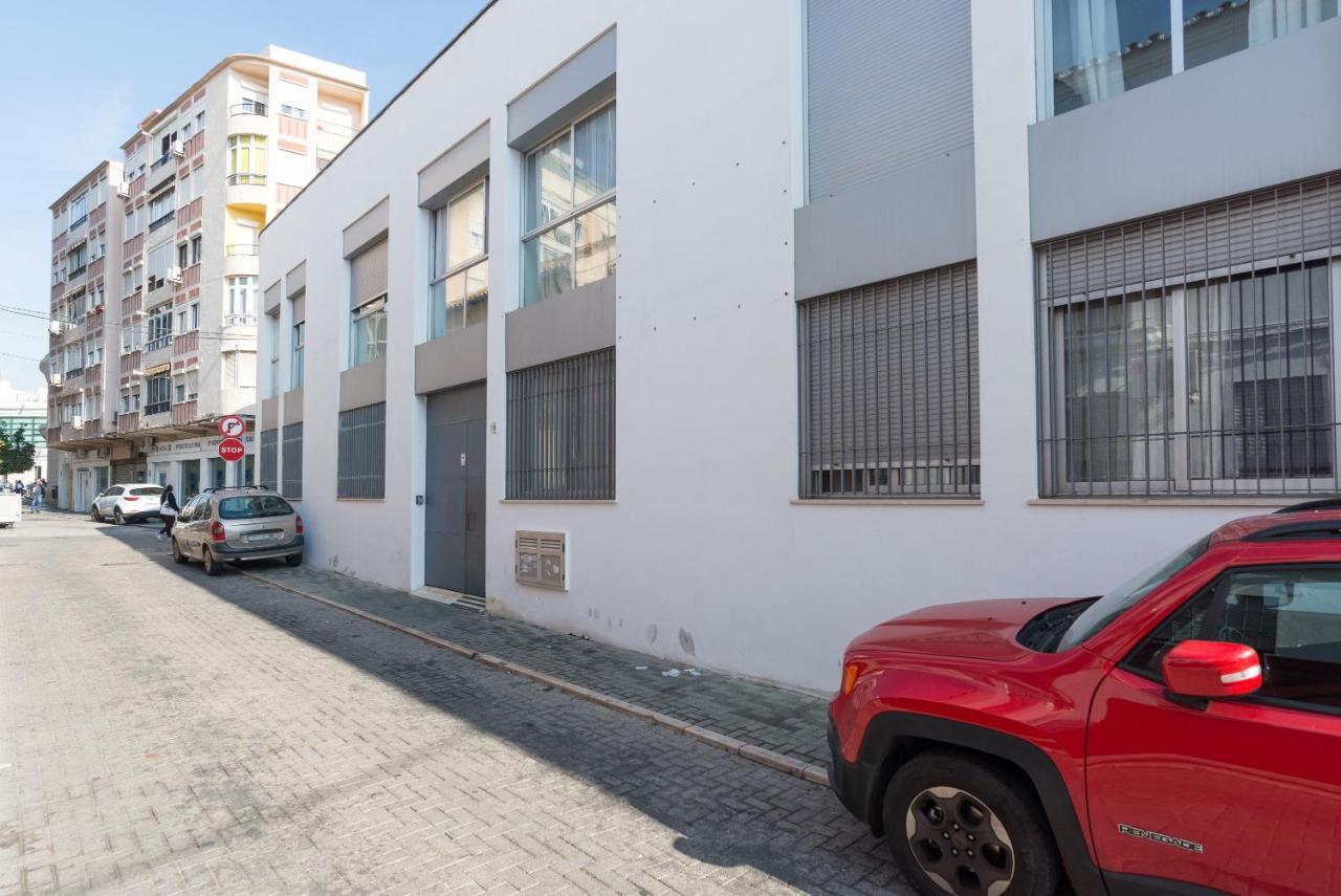 Mlg - Apartamento Trinidad Con Parking Lejlighed Málaga Eksteriør billede